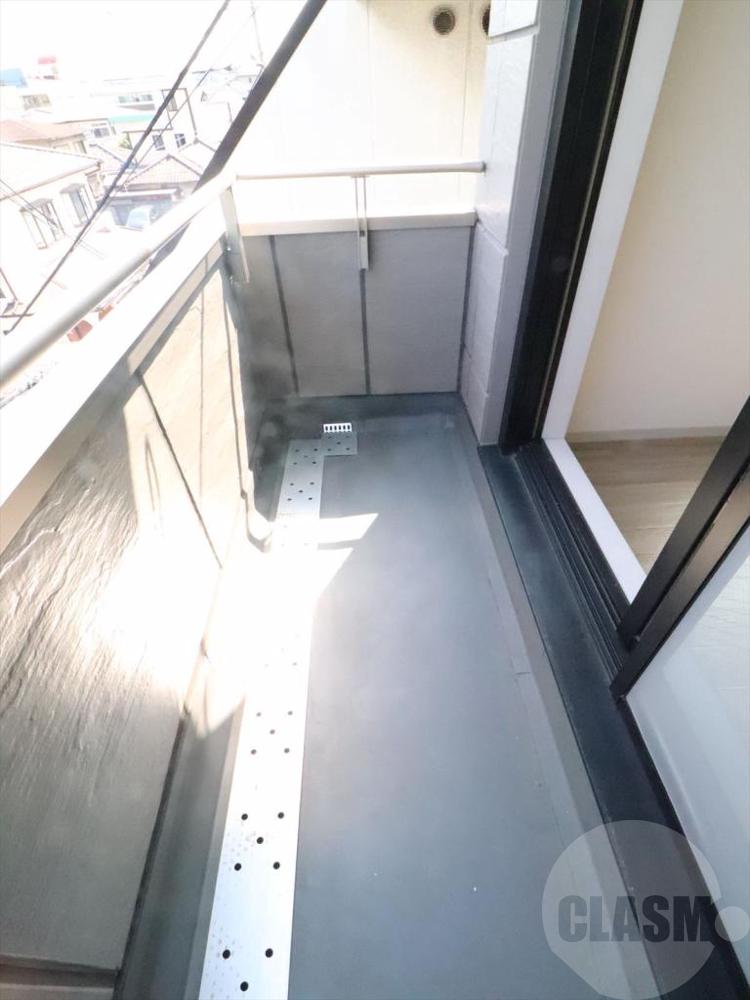 16/28 バルコニー