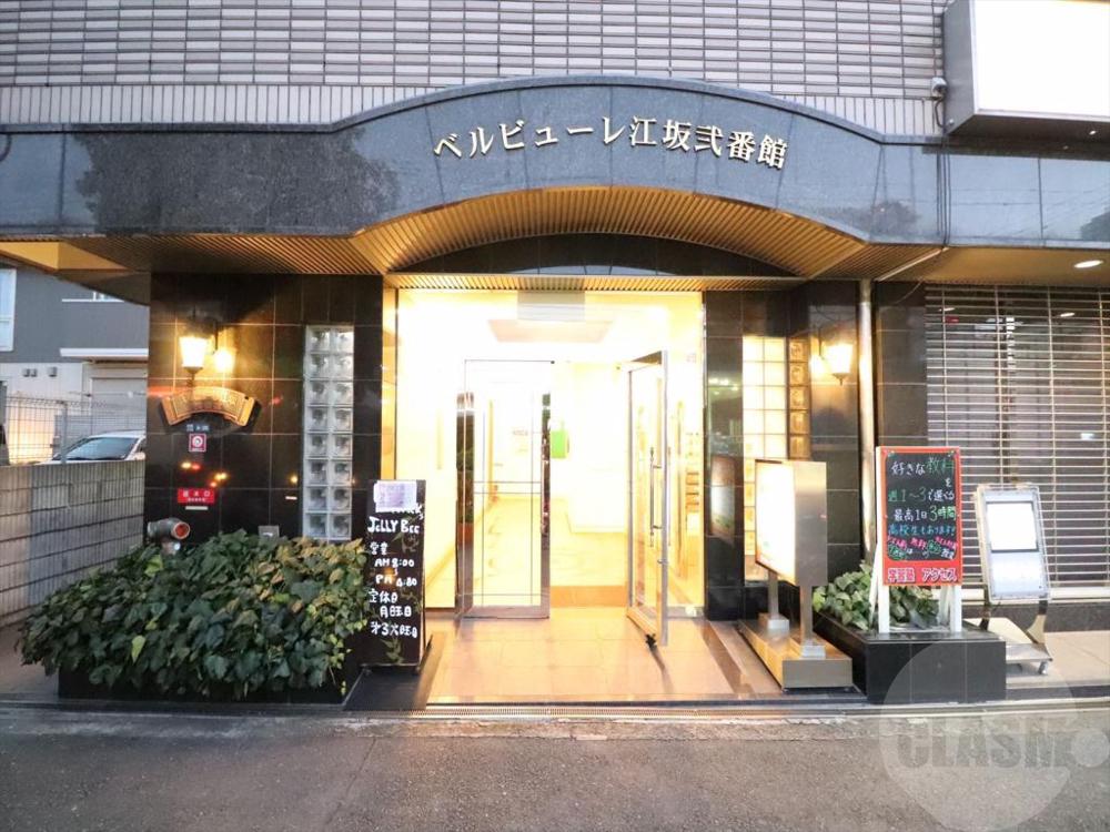 22/30 エントランス