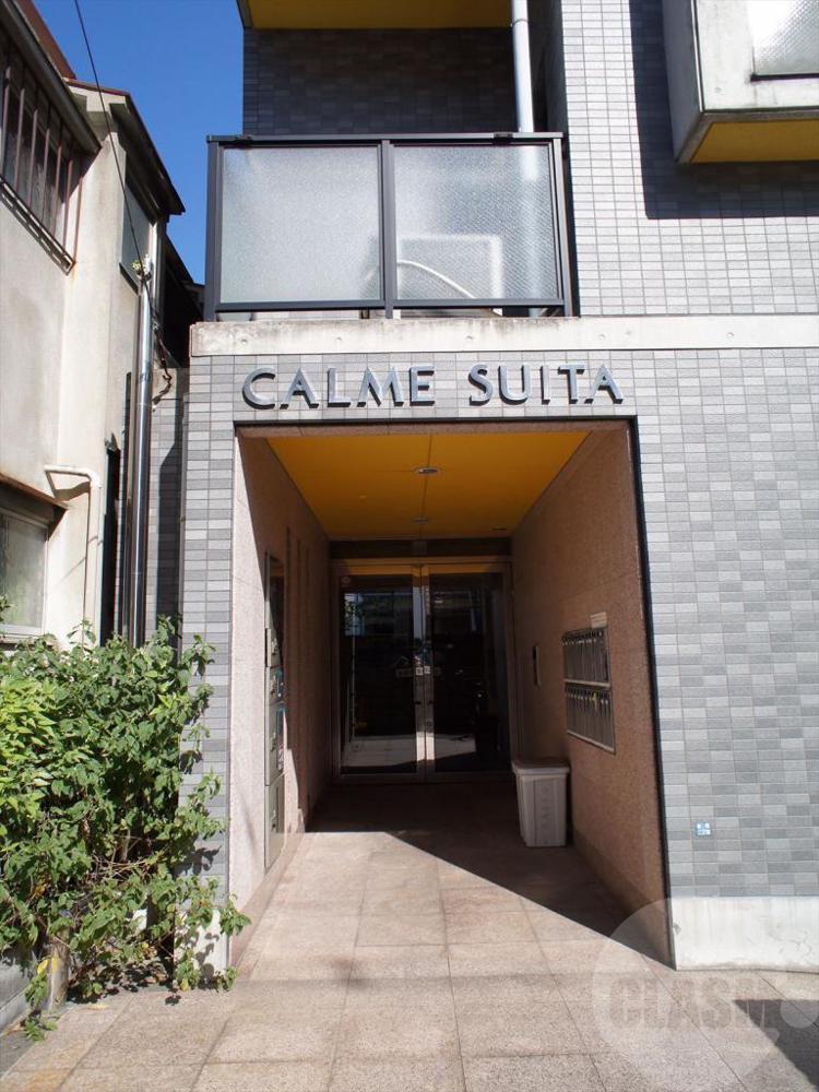 22/30 エントランス