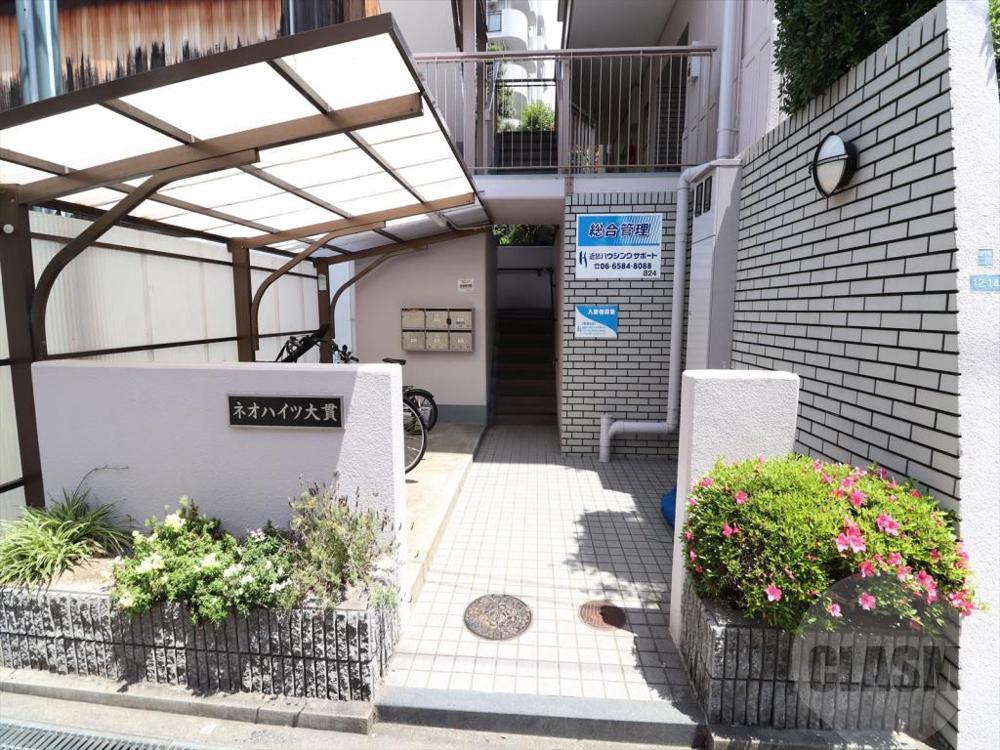 22/30 エントランス