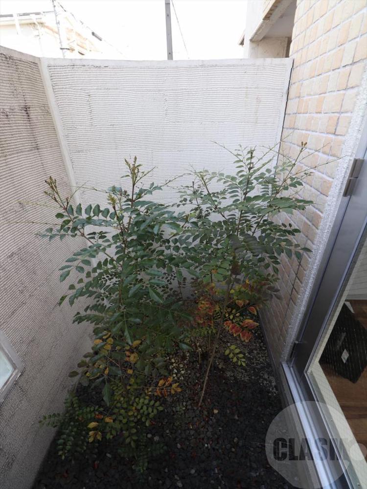 17/28 バルコニー