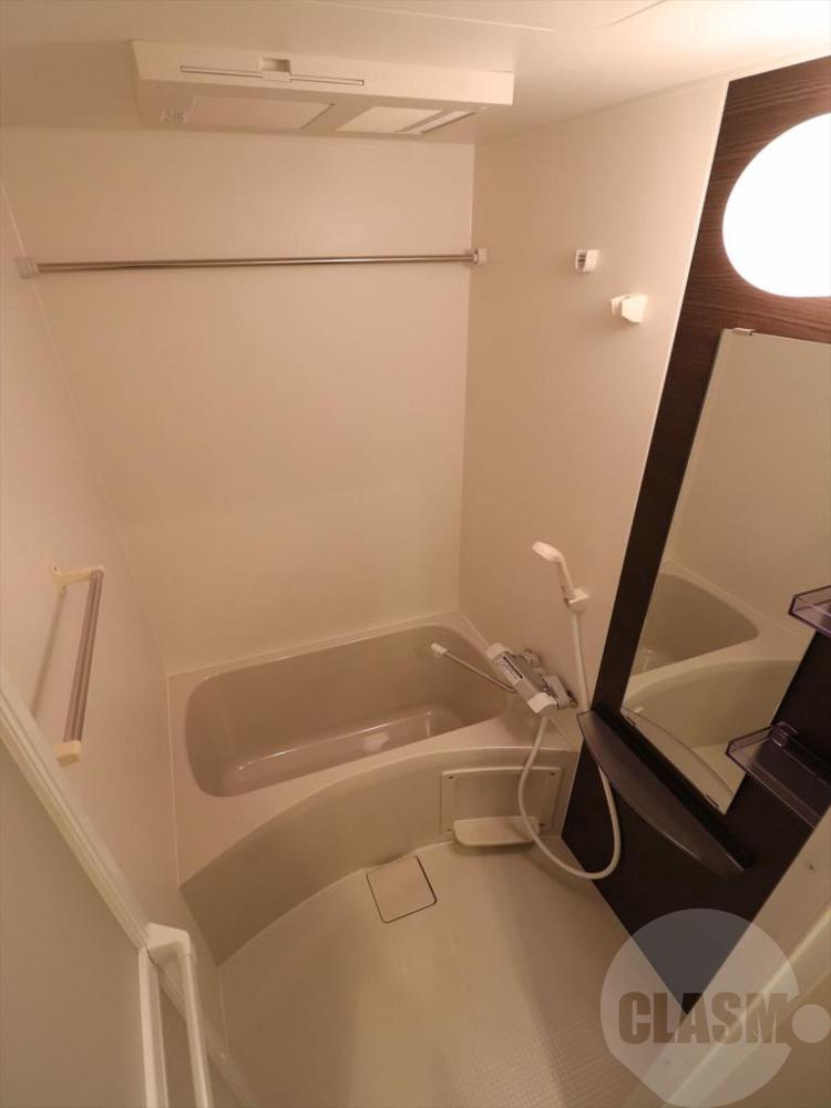 14/30 浴室