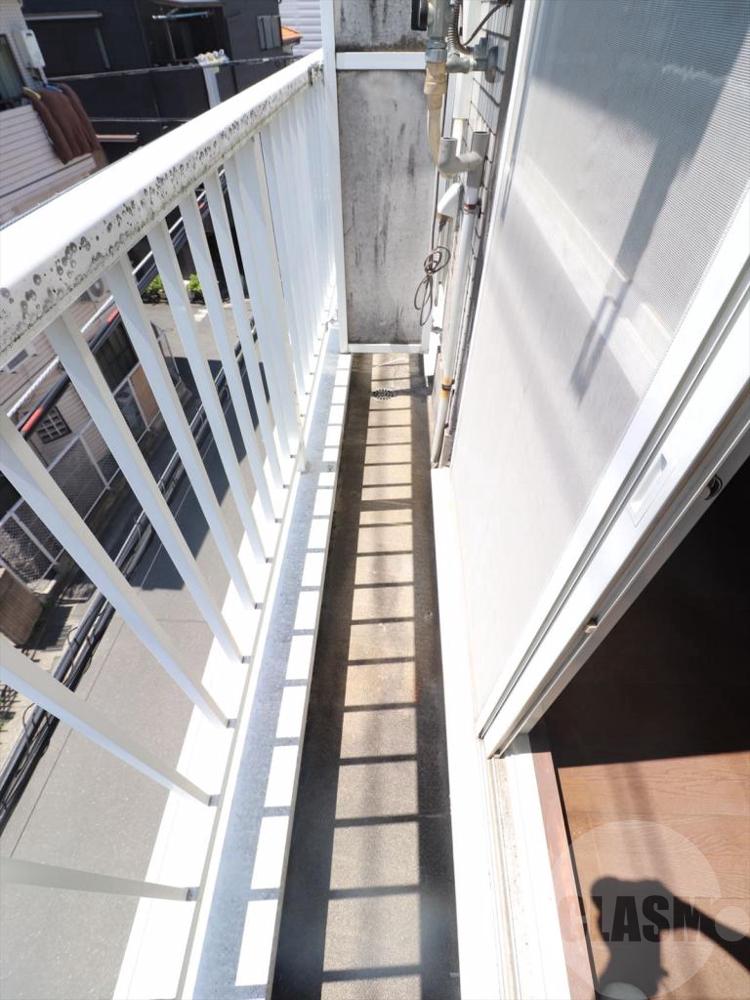 17/30 バルコニー