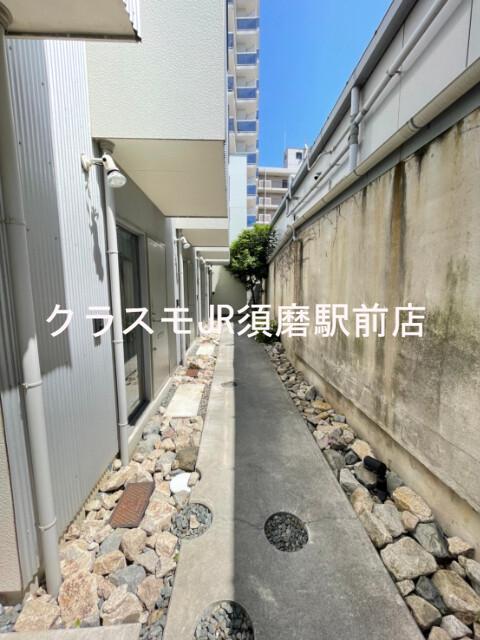 20/30 エントランス