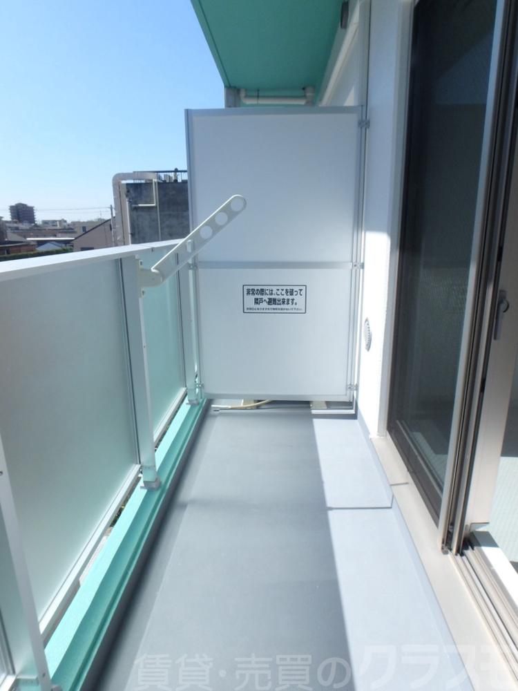 18/30 バルコニー