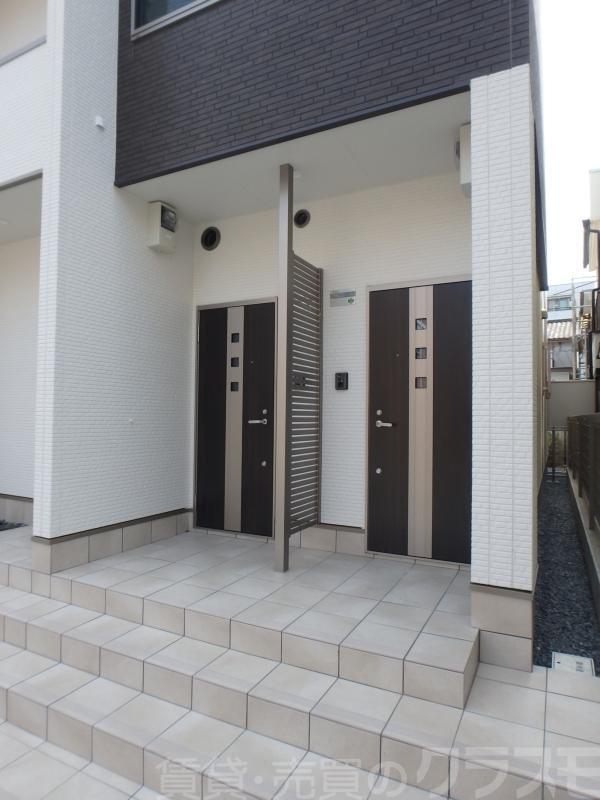 29/30 エントランス