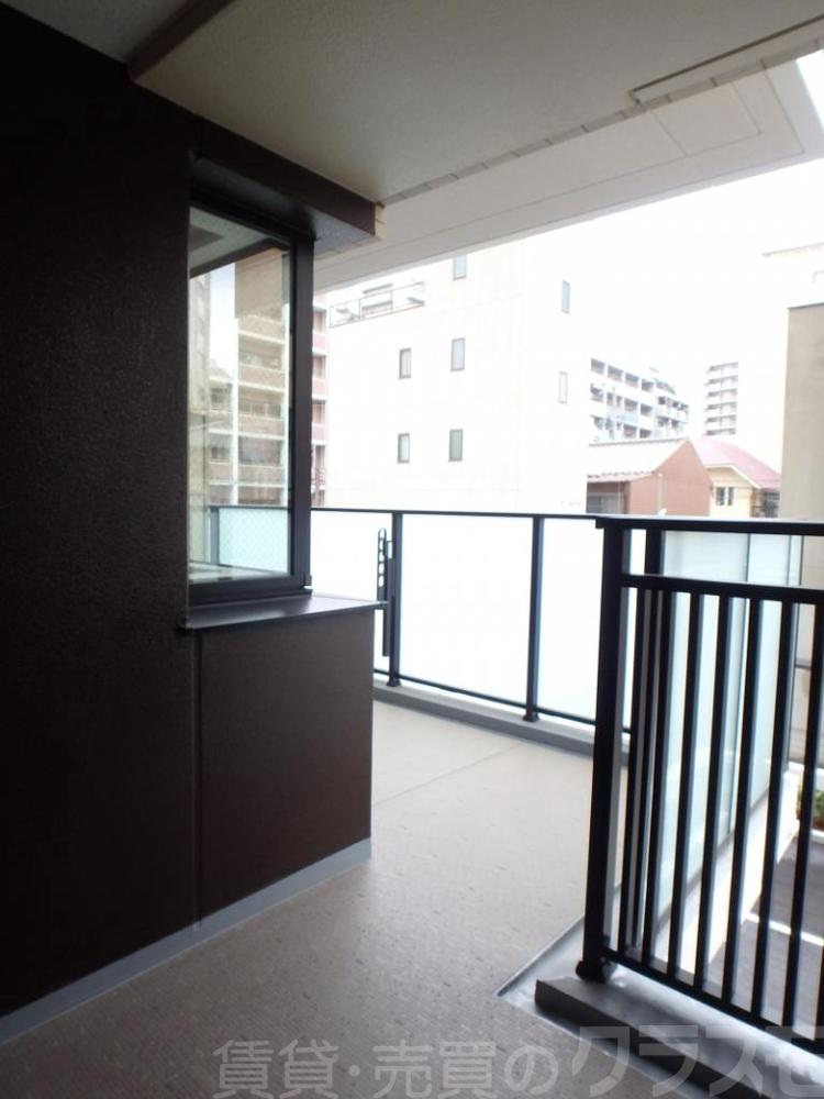 26/30 バルコニー