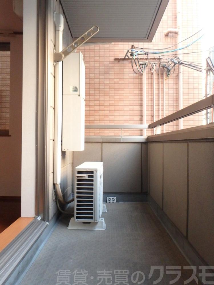 23/30 バルコニー