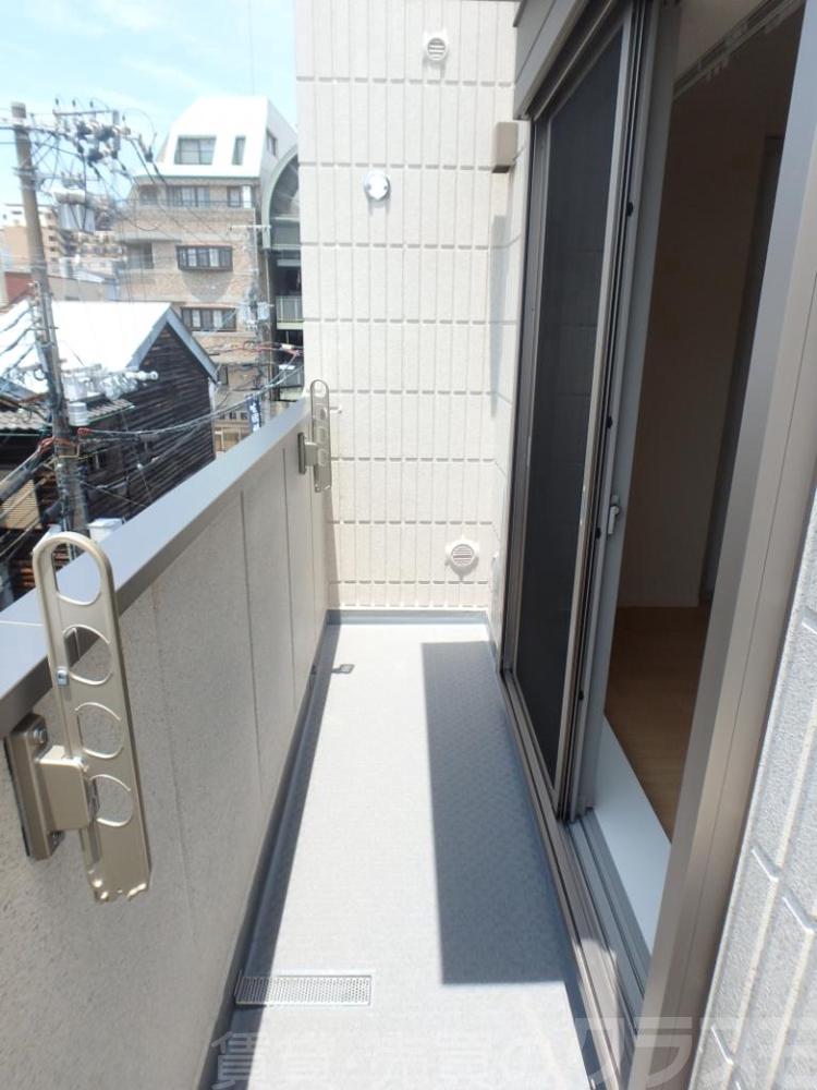 22/30 バルコニー