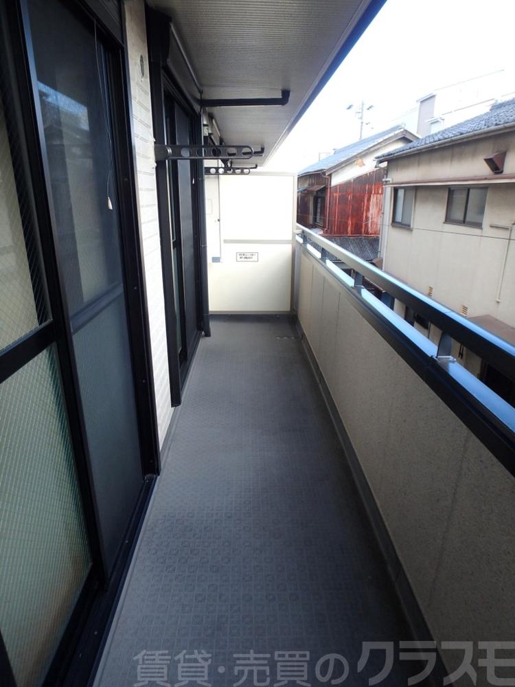 18/30 バルコニー