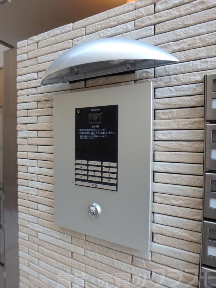 15/21 エントランス