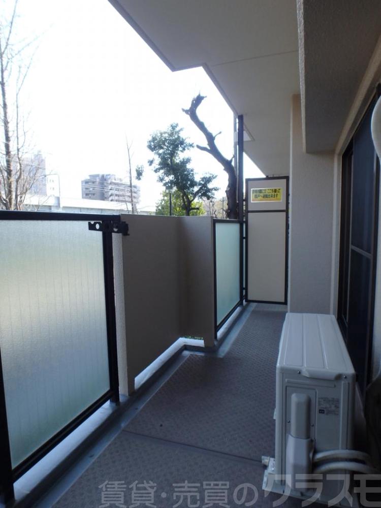 21/30 バルコニー