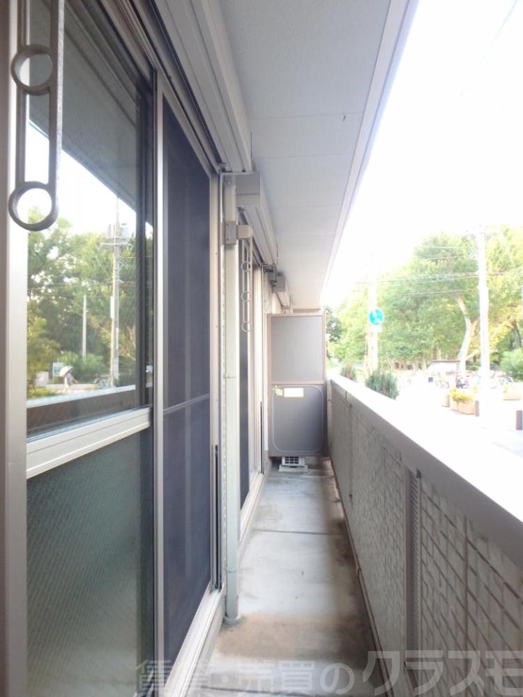 20/28 バルコニー