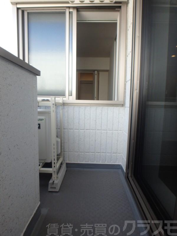 23/30 バルコニー