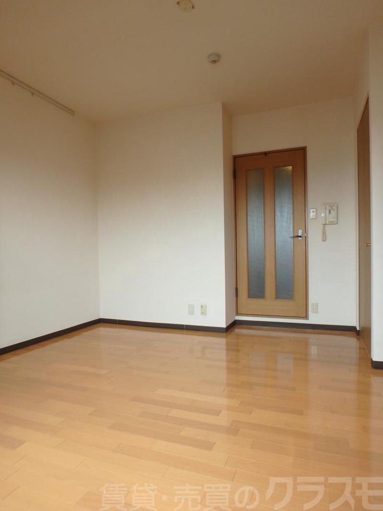 18/25 バルコニー