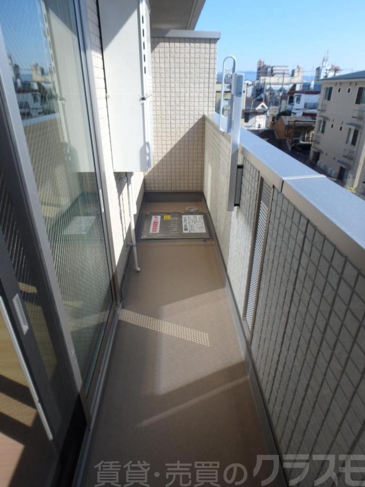 23/30 バルコニー