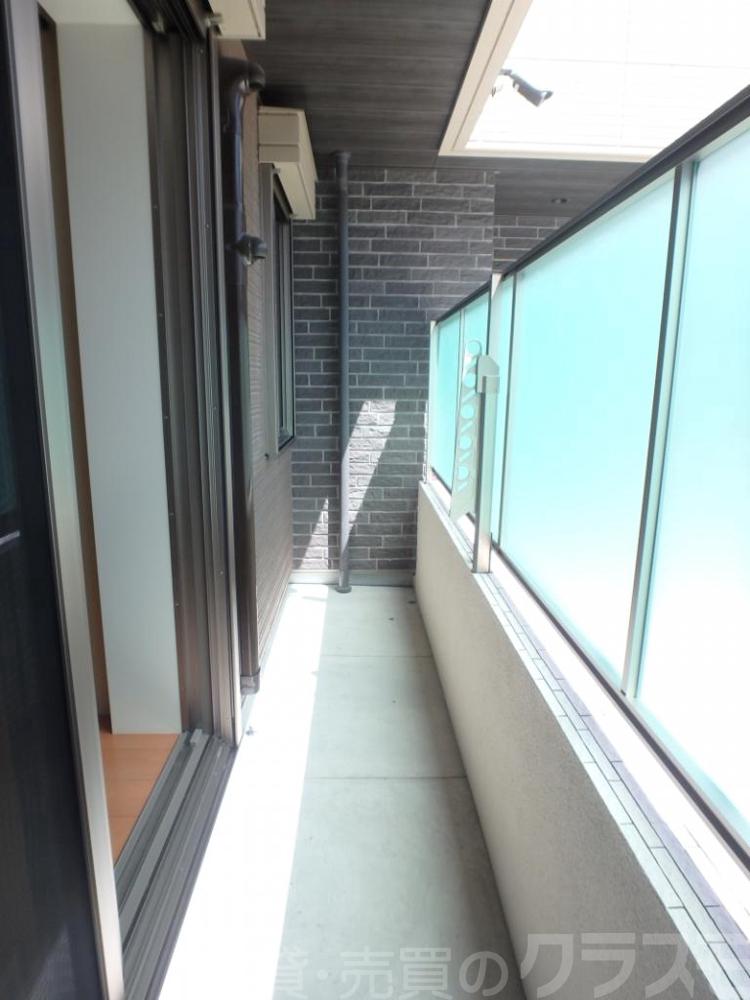 23/30 バルコニー