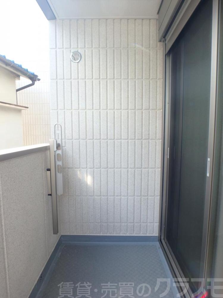 18/30 バルコニー