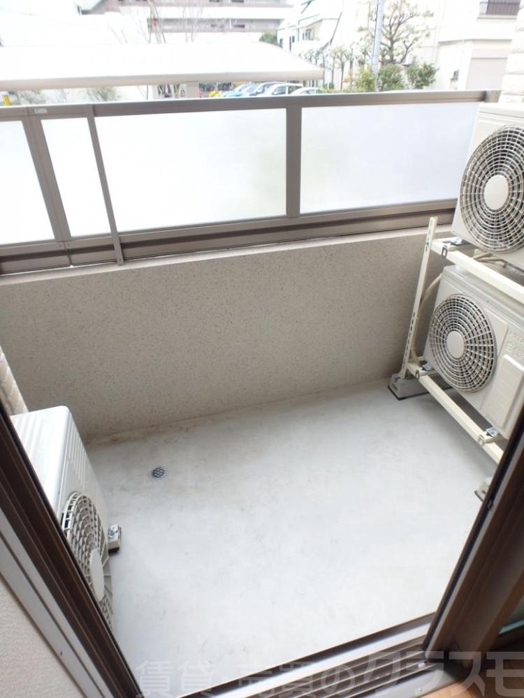 18/30 バルコニー