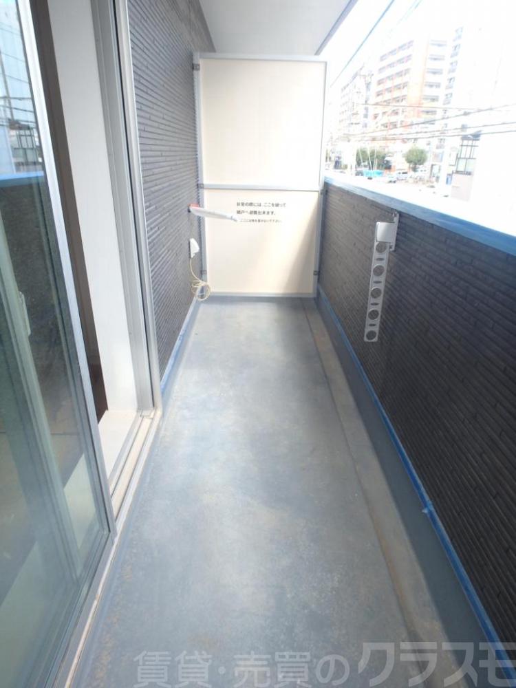 17/30 バルコニー