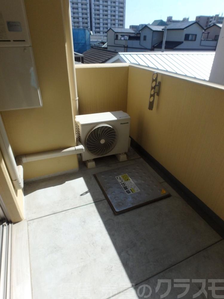 14/27 バルコニー