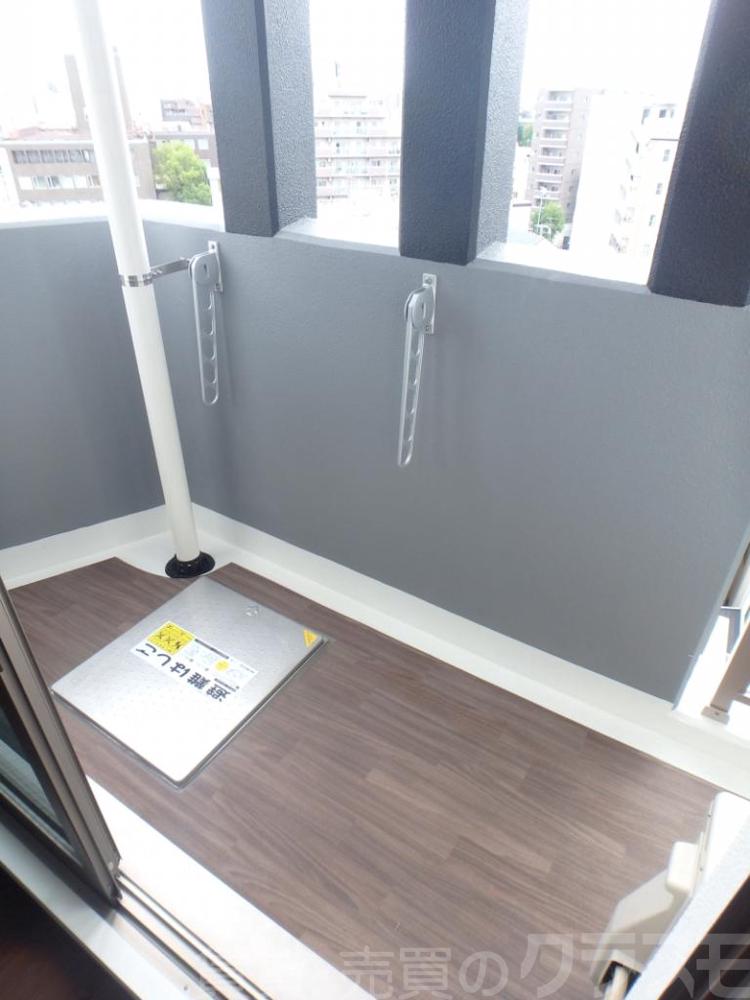 25/30 バルコニー