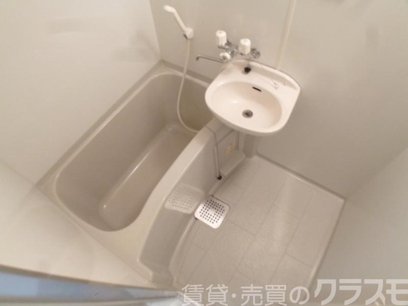 20/30 浴室
