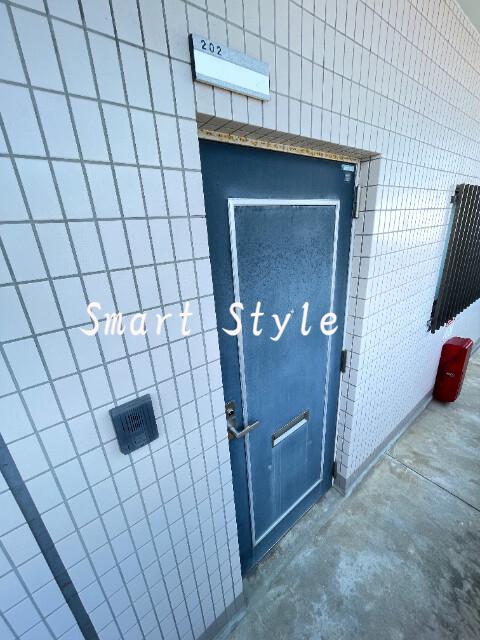 16/26 エントランス