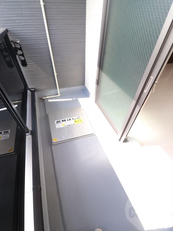 17/30 バルコニー