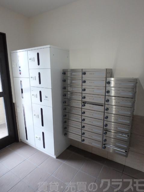 20/30 エントランス