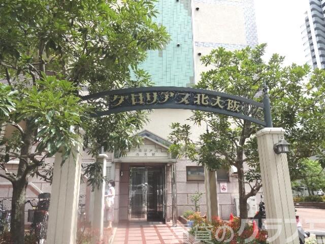 21/26 エントランス