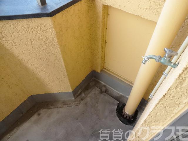 18/28 バルコニー