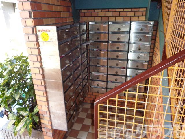 17/20 エントランス