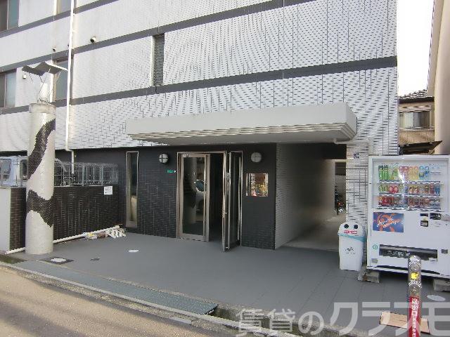 2/7 エントランス