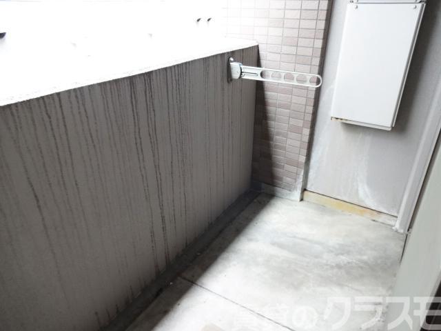 13/22 バルコニー