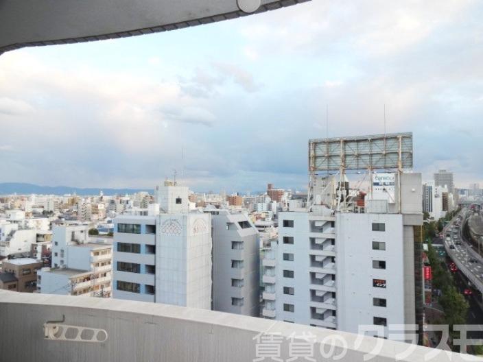 13/19 バルコニー