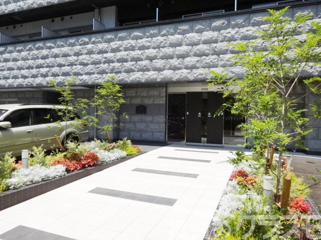 2/8 エントランス