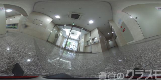 17/22 エントランス