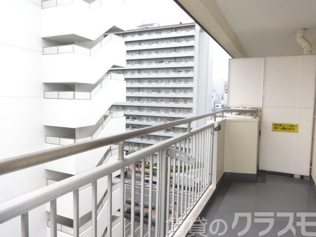 13/19 バルコニー