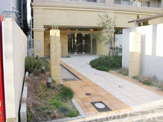 20/24 エントランス