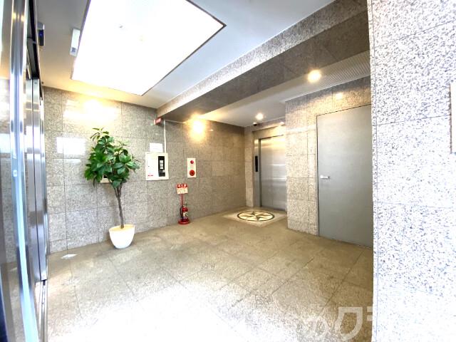 20/25 エントランス