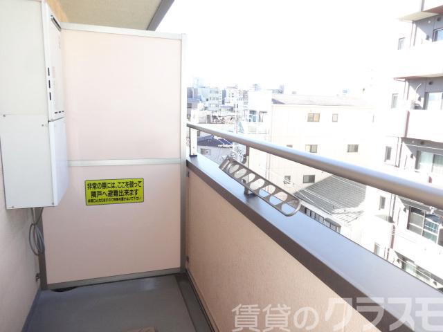 13/26 バルコニー