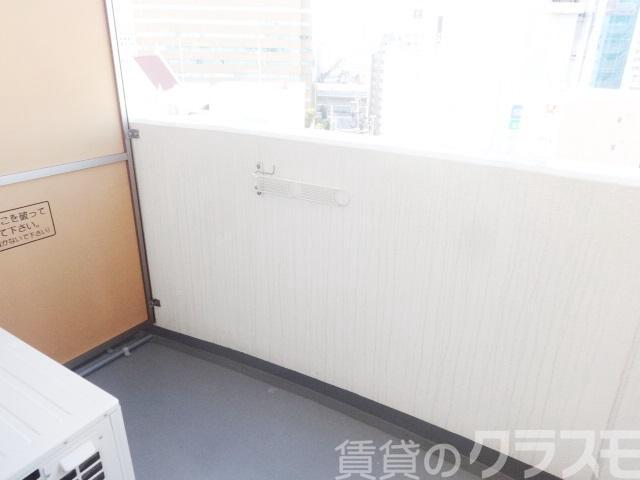 14/28 バルコニー