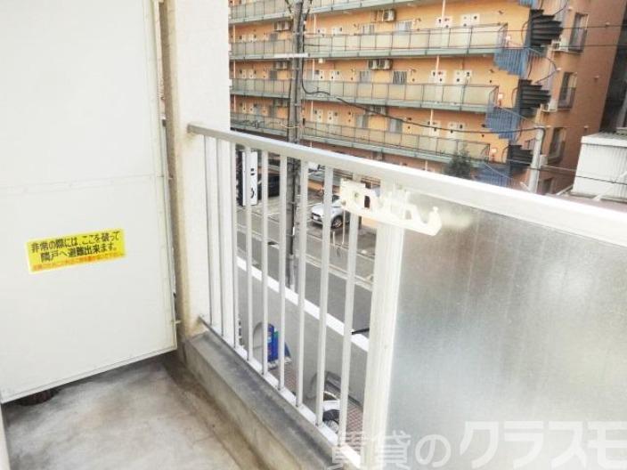 14/28 バルコニー