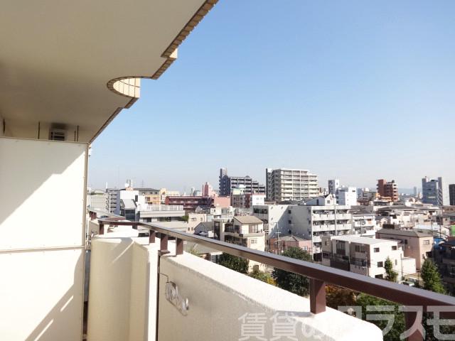 23/30 バルコニー