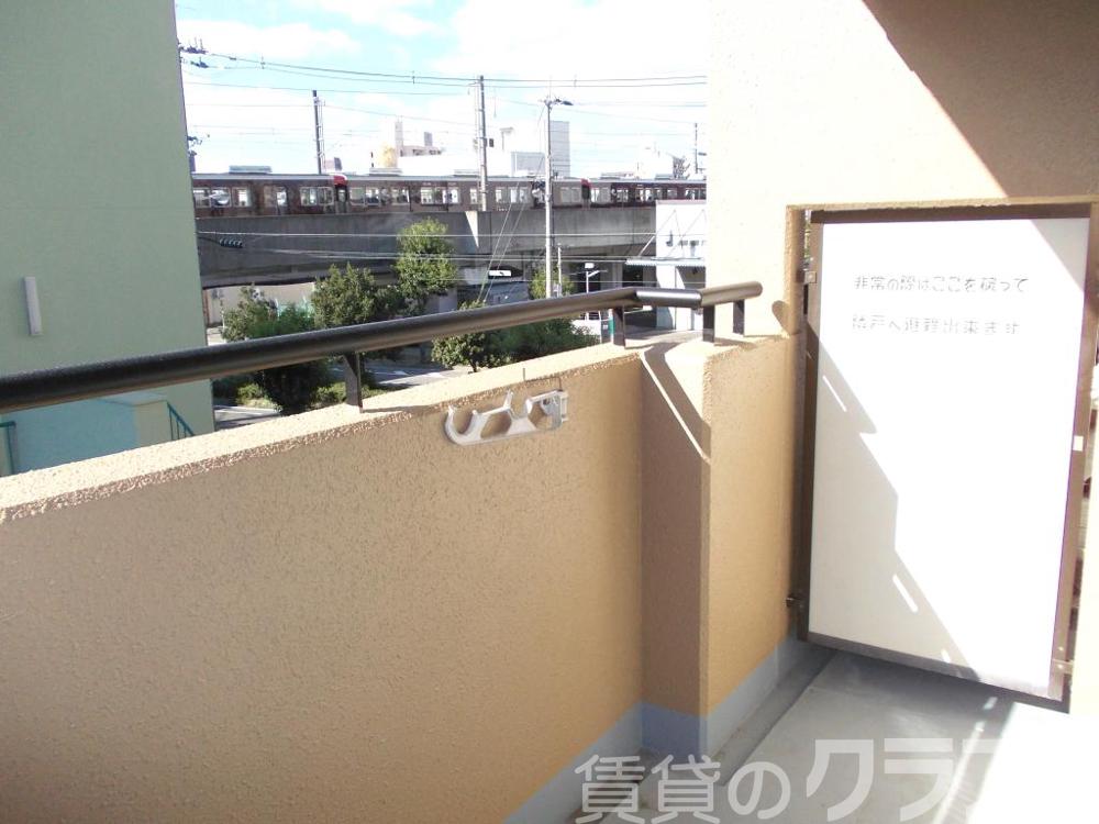 13/22 バルコニー