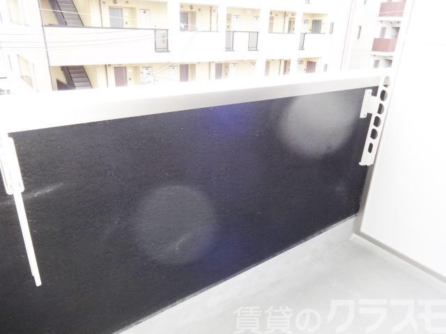 13/23 バルコニー