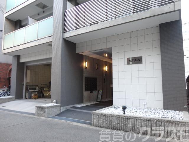 16/22 エントランス