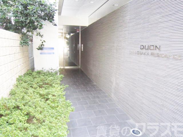 21/25 エントランス