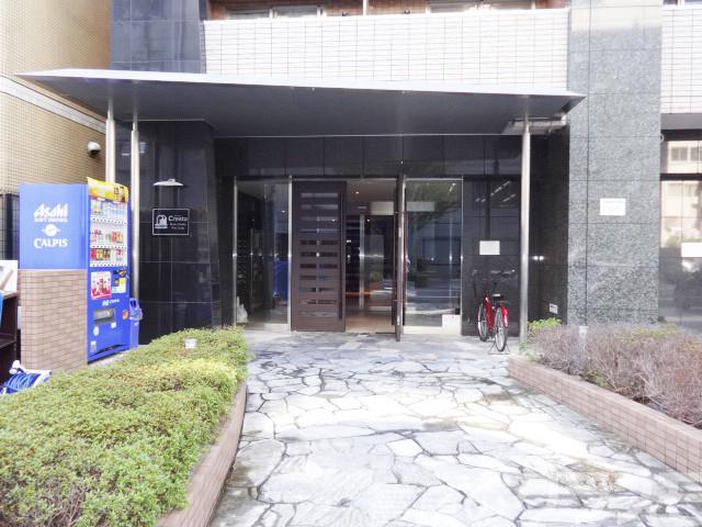 21/28 エントランス